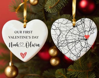 Ornamento a forma di cuore personalizzato per il nostro primo San Valentino, regalo di coppia personalizzato, ricordo di anniversario per lui o per lei, primo San Valentino insieme