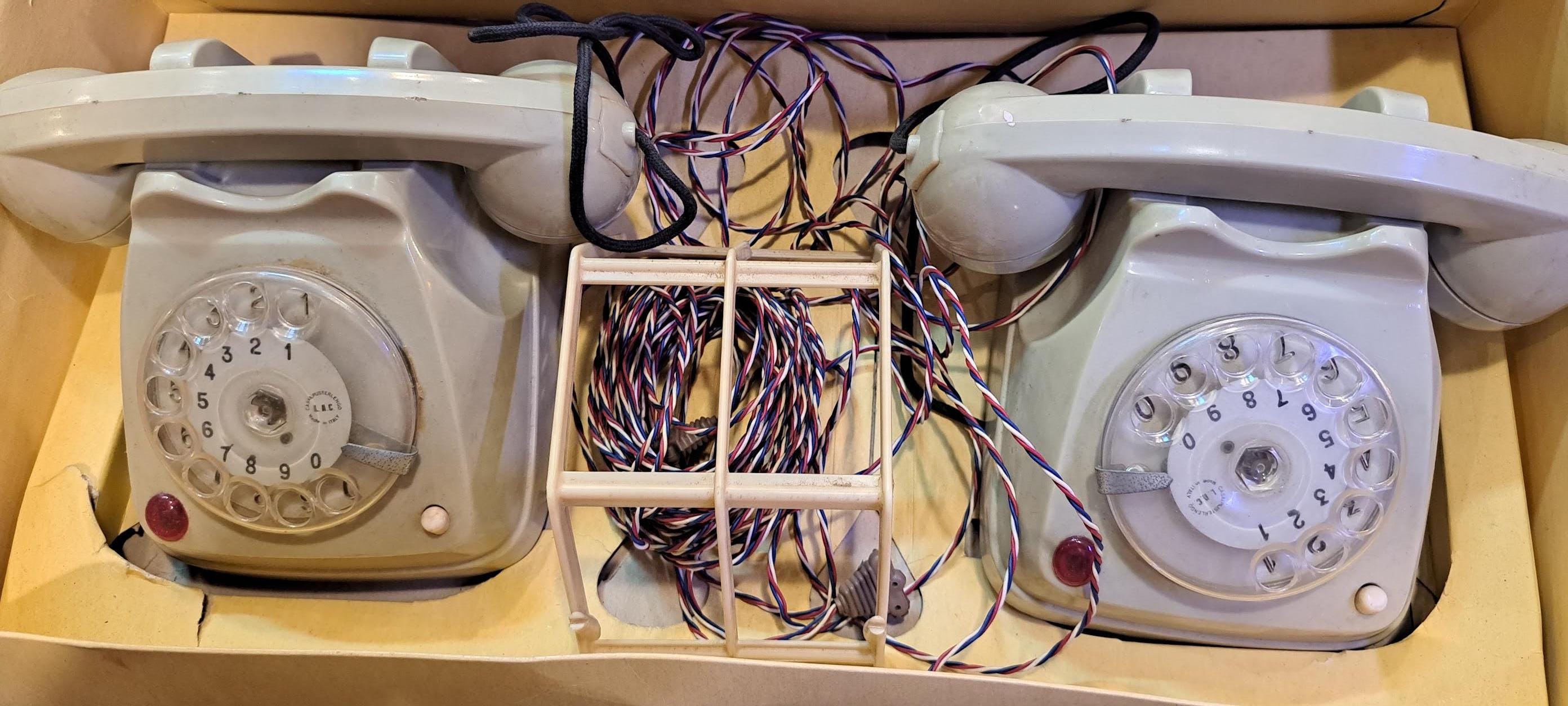 希少品 アンティーク電話 金属製 ハンドセット付き 希少品