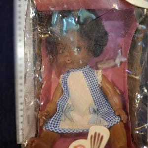 Vintage black doll in original pack [GAM10343]