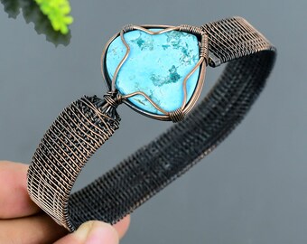 Brazalete de alambre de cobre turquesa enrollado - Brazalete artesanal