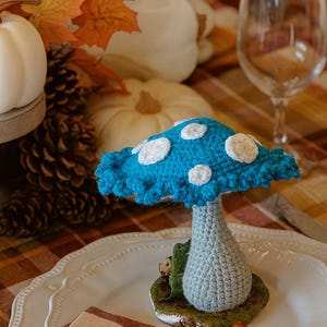 Crochet Whimsical Mushroom Pattern, Amigurumi Beginner Tutorial File PDF, Spooky Season Home Decor