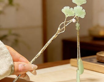 Emerald Green Ginkgo Tassel Hairpin, Mother’s Day Gift for Mom, Vintage Hanfu Hair Stick, Retro Traditional Hair Accessory for Women