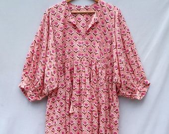 Vestido de algodón con estampado floral en bloques rosa: bohemio, midi/mini, de verano