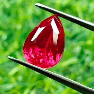 Rubí cultivado en laboratorio (MANIK), 9 x 13, claridad VVS1, piedra preciosa suelta en forma de pera para anillos y colgantes