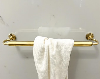 Soporte para toallas vintage de latón, barra de toallas de latón macizo para montaje en pared, toallero de baño artesanal sin lacar, decoración de latón antiguo