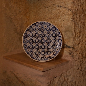 30 cm (12 inch) Handmade Turkish Ceramic Plate – Baba Nakkas Style Ottoman Tile Art with Cobalt Blue Traditional Iznik Pattern  Unique Craft