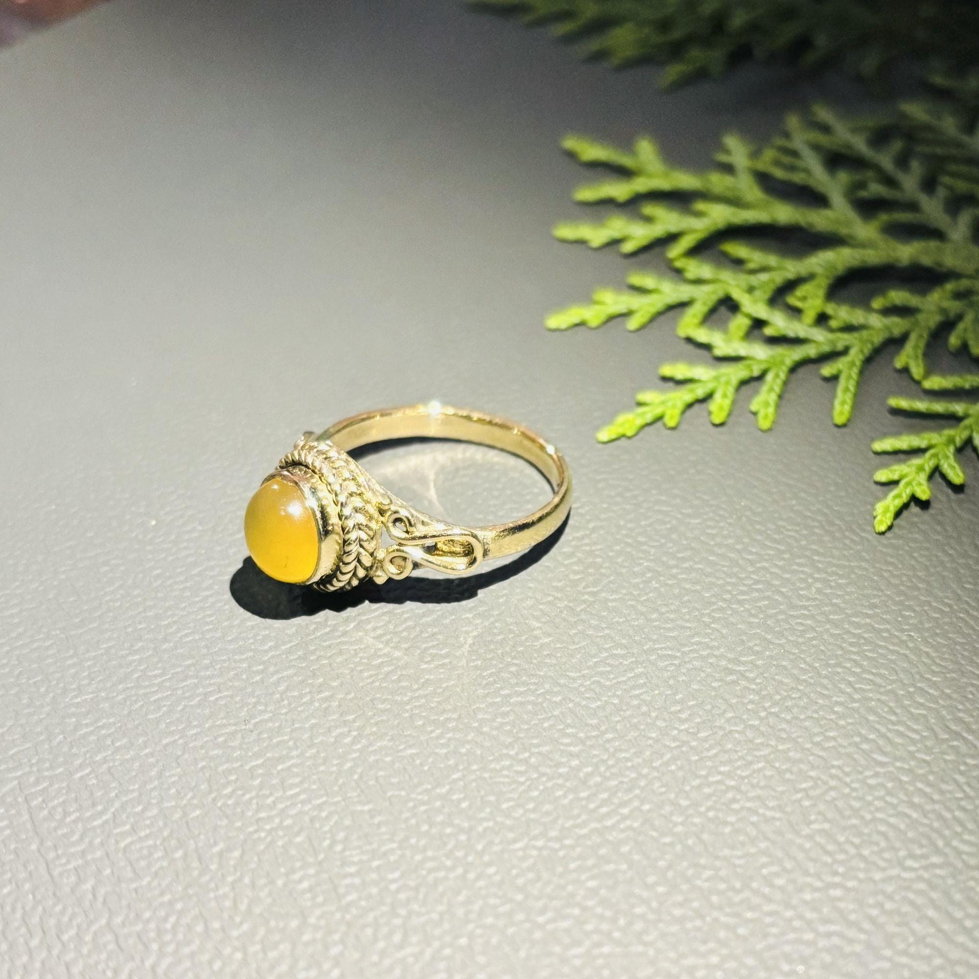 美しいラボで作られた黄色の翡翠のリング、925 スターリング シルバー