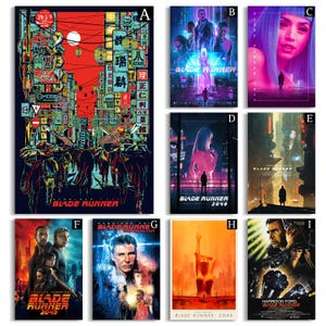 Puede incluir: Colección de carteles de películas de Blade Runner. Los carteles presentan varias escenas y personajes de las películas, con colores vibrantes y paisajes urbanos futuristas. Incluye carteles de Blade Runner 2049 y el Blade Runner original.