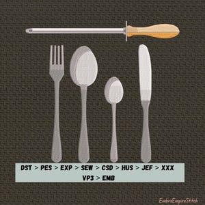 Könnte beinhalten: Ein gesticktes Design mit einer Gabel, einem Löffel, einem Teelöffel, einem Messer und einem Wetzstahl. Die Griffe sind hellbraun und das Besteck ist silberfarben. Der Text unten lautet "DST > PES > EXP > SEW > CSD > HUS > JEF > XXX VP3 > EMB".