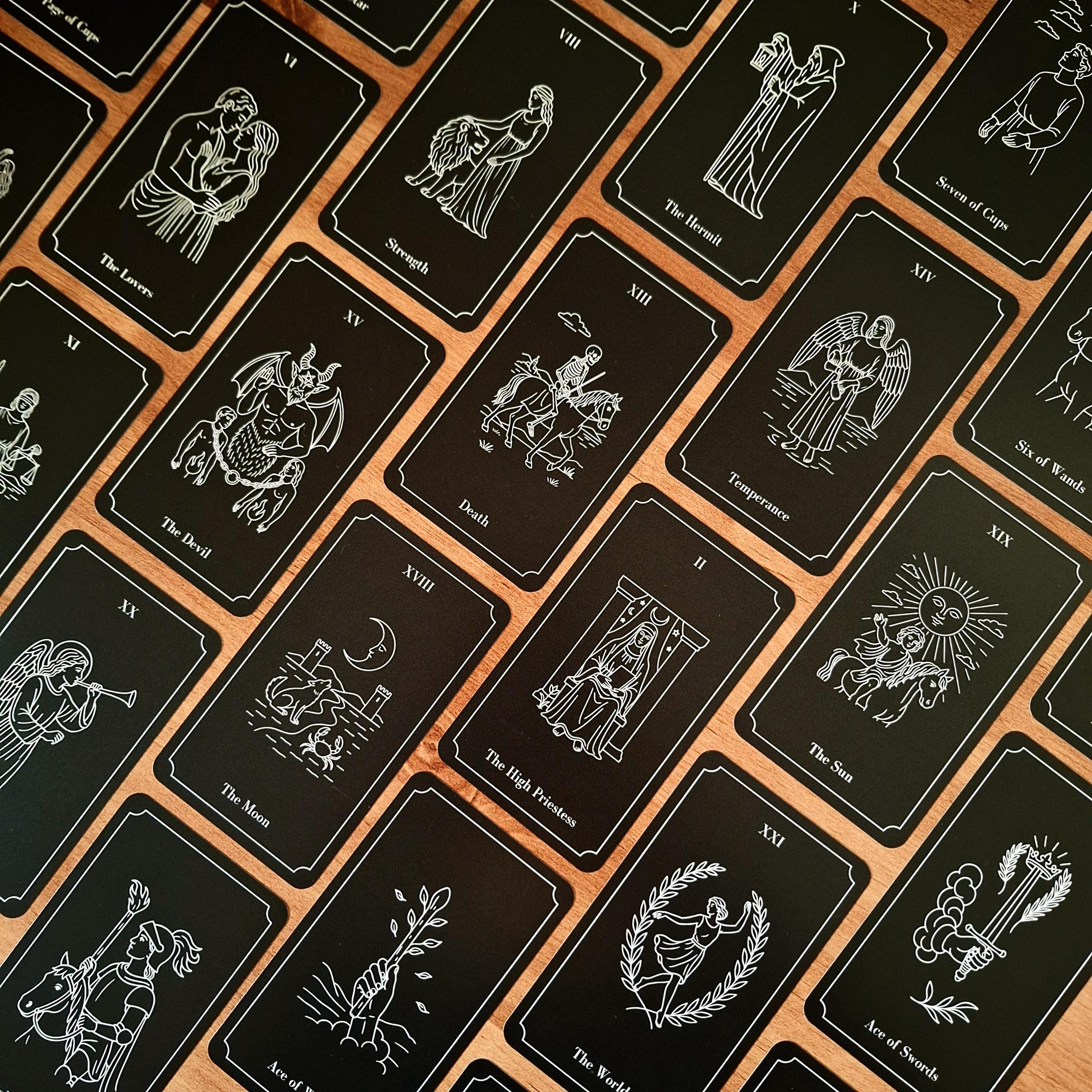 Black Gothic Tarot Cards, Minimalist Monochrome Indie Deck