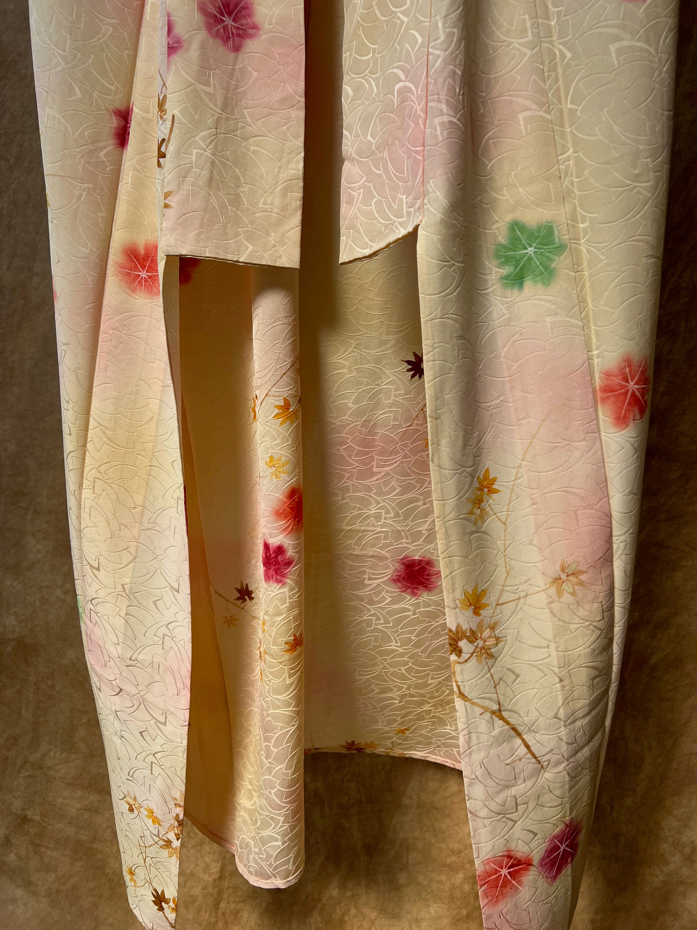【メーカー直送】 Vintage Silk Unlined Kimono / so Cute! Like Japanese Sweets 小物