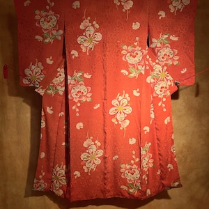 Antique Pure Silk Mon-Kinsha Kimono / So Adorable