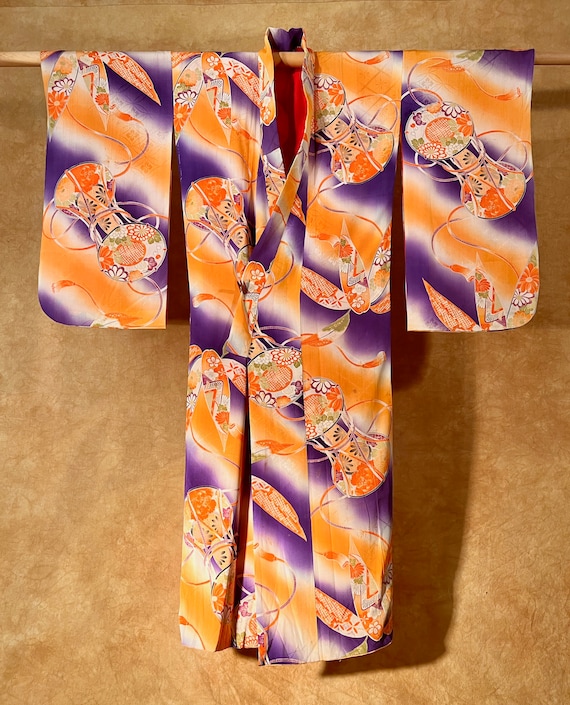 Antique Pure Silk Juban Kimono / Lustrous Japanese