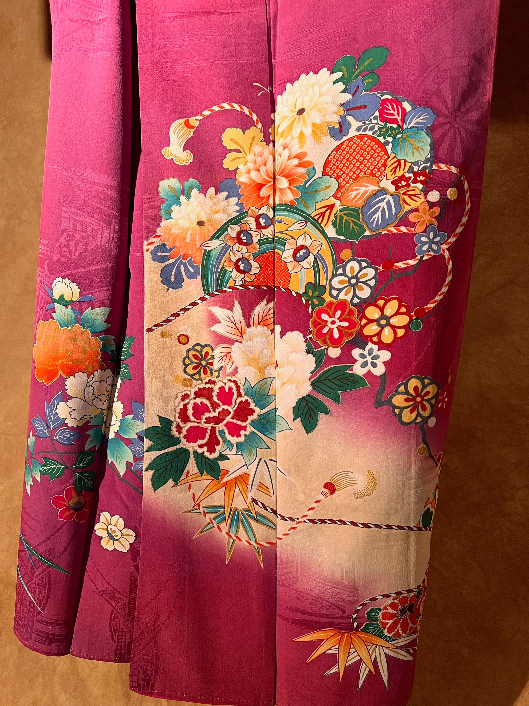 Antique Pure Silk Mon-kinsha Beautiful Kimono / Hitotsu-mon so Adorable ...