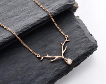 Collar con colgante de moissanita / Piedra preciosa de corte brillante en plata de ley 925 / Elegante joya brillante para mujer