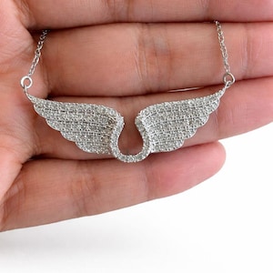 Hanger met echte moissaniet engelenvleugels: 14k witgouden vergulde sterlingzilveren ketting