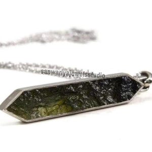 Moldavite Pendant, Hidden Moldavite , Unique Moldavite , meteorite Pendant, Authentic Moldavite Round Handmade Pendant,Best Seller Moldavite