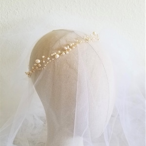 Bridal Freshwater Pearl Hair Vine. Gold or Silver Delicate Wedding Leaf Wreath, Halo. Minimalist Bride Headpiece, Tiara Crown Headband. JUNE image 6