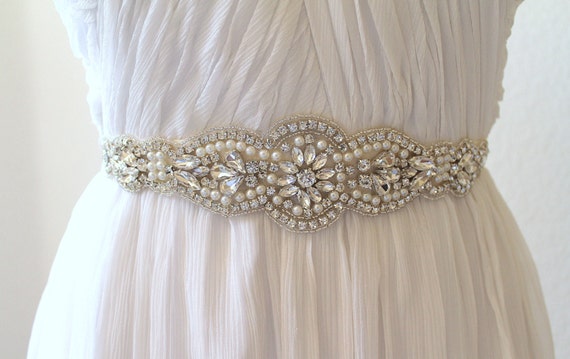 Vintage Pearl Crystal Bridal Sash: Rhinestone Wedding Belt  display picture 2