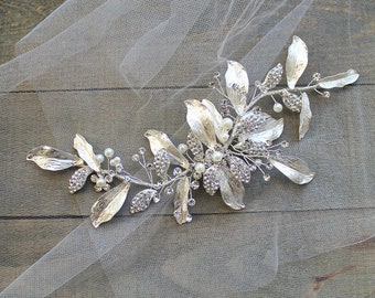 Bridal Statement Floral Applique Belt. Crystal Pearl Silver Flower Wedding Sash. Boho Leaf Vine Bride Applique Sash.