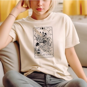 The plant lover tarot card shirt, Gardener tarot card shirt, Plant lover tarot shirt, Skeleton plants lover shirt, The gardener shirt