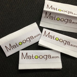 300 woven clothing labels, custom woven tag, center fold