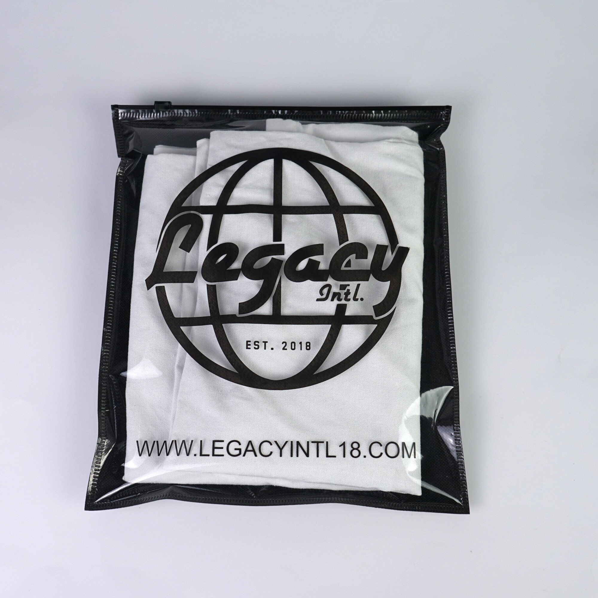 100 non-woven slider reclosable Bags, custom non-woven fabric bags, Non-Woven Fabric Slider Closing Clothing Storage Bags, your own logo