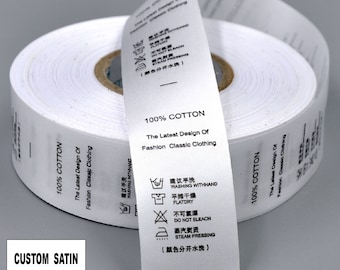 1000 Stoffetiketten, Benutzerdefinierte Satinetiketten, Schwarz Gedruckt auf weißem Satin A Roll