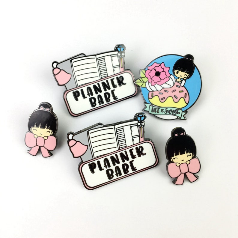 lapel pins 5/% off 100 enamel pins