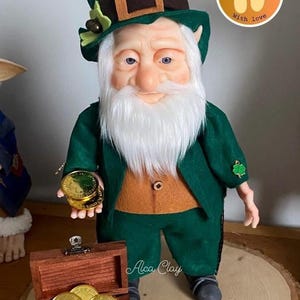 Leprechaun of abundance