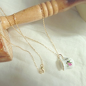 Gifts For Her, Porcelain Rose 14K Gold Necklace, Vintage Style Jewelry Gifts, Bohemian Wedding, Cruse