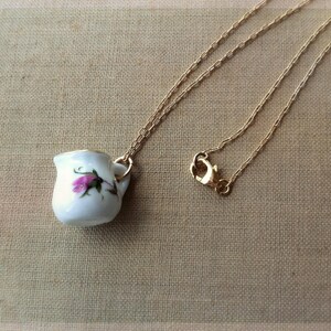 Collana 14K oro riempito, collana Cruse rosa, regali di gioielli da sposa, porcellana, collana stile vintage