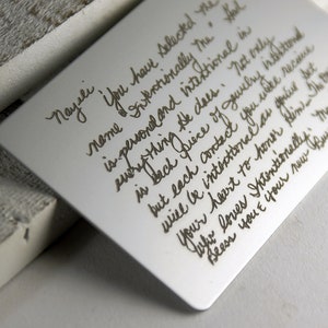 Tarjeta de billetera grabada personalizada para el esposo • Tarjeta de billetera personalizada • Regalo de aniversario • Tarjeta de mensaje • Nota manuscrita • Su propia escritura a mano