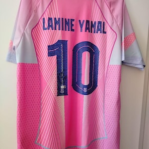 Autographed FC Barcelona Jersey – Number 10 – With Certificate of Authenticity