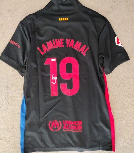 Lamine Yamal Signed Jersey #19 W/ COA – Autographed - Etsy