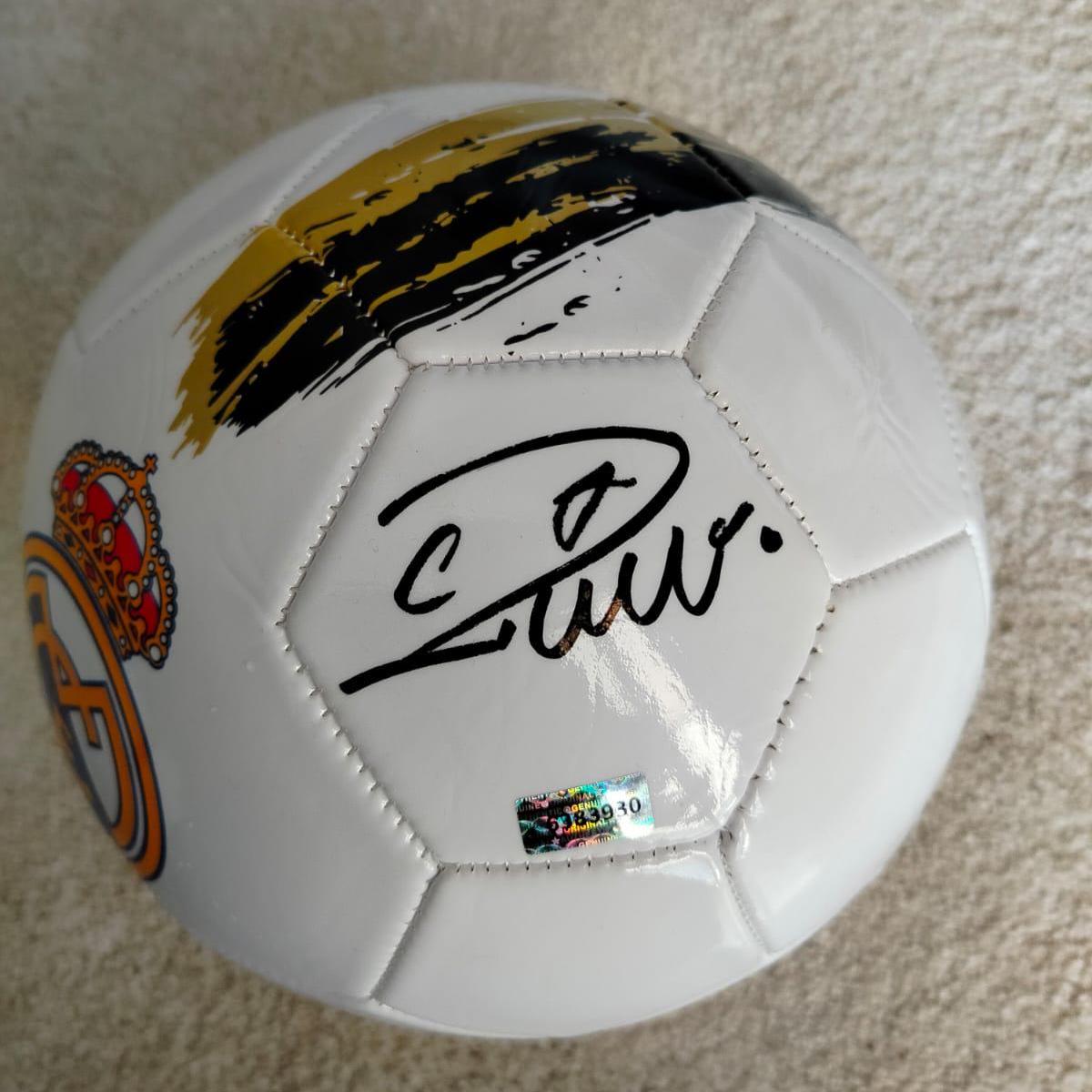 Cristiano Ronaldo Signed Soccer Ball With COA GCOA – Autographed