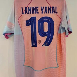 Lamine Yamal Signed Jersey Barça – COA