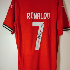 Camiseta firmada de Cristiano Ronaldo con certificado de autenticidad