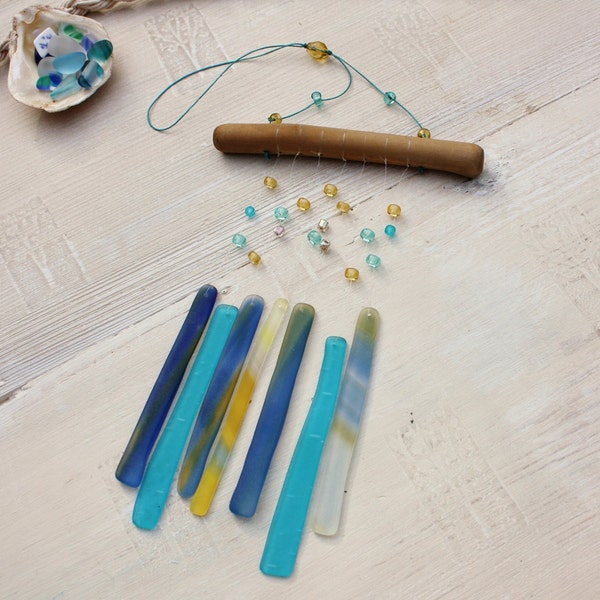 Windchime de verre - bleu ciel/Turquoise/citron - Home made verre de mer - Tumbleworn