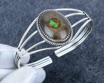 Handgefertigter Armreif Aus Rosa Kunzit-Edelstein, Verstellbar