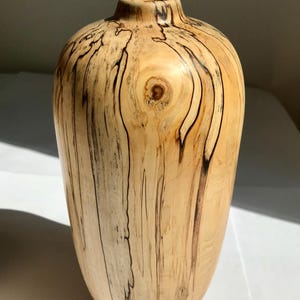 Handmade Silver Birch Vase | Wooden Vase for Kitchen, Bedroom, Bathroom or Hallway | Natural Wood decorative accent for dried flowers