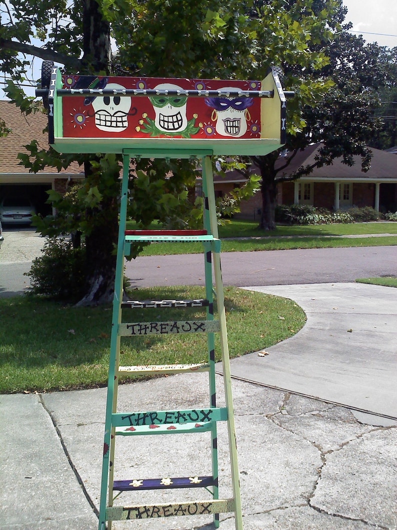 mardi gras ladder seat price