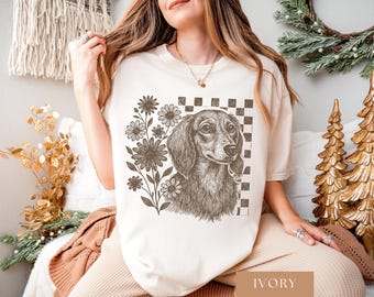 Comfort Colors Vintage long haired Dachshund Shirt, Sausage Dog Tee, Weenie Dog TShirt, Dachshund Mom/Dad Gift, Cottagecore Dogs Retro Tee