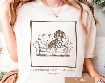 Comfort Colors Vintage Funny Dachshund Shirt - Dog Meme Gift for Dog Mom or Dad - Sausage Dog T-Shirt