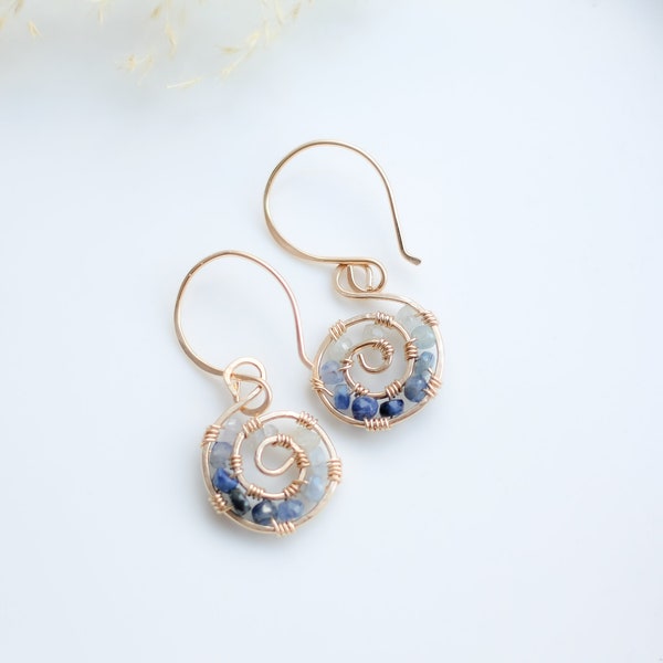 Blue Sapphire Gold Earrings, Unique Gemstone Earrings, Boucles d'Oreilles, Blue Earrings, Handmade Jewelry Gift for Her