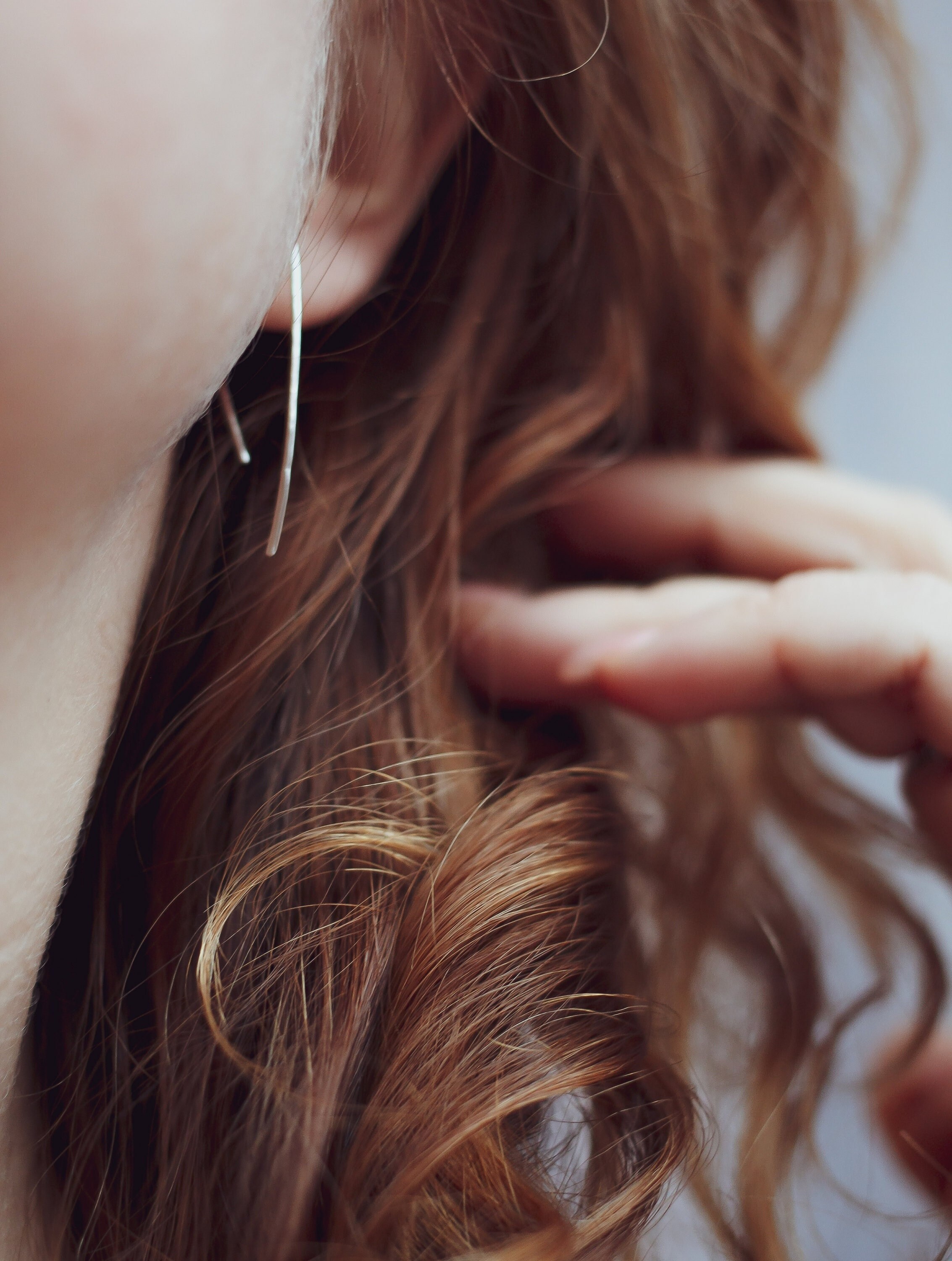Threader Earrings Silver, Modern Minimalist Jewelry, Silver Open Hoop Earrings, Handmade Jewelry, Boucles d'Oreilles, Unique Gift for Her