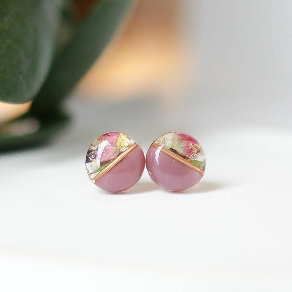 Pink Flower Stud Earrings: Modern Resin Pressed Flower Jewelry