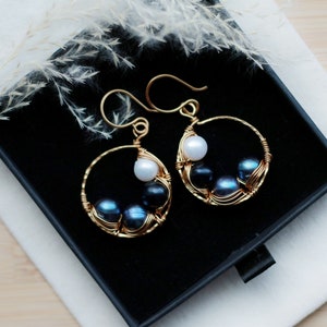 Pearl Drop Earrings, Boho Earrings, Boucles d'Oreilles, Unique Brass Hoop Earrings, Statement Earrings Dangle, Handmade Jewelry