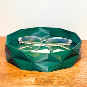 CATCH-ALL TRAY - Stackable Geometric
