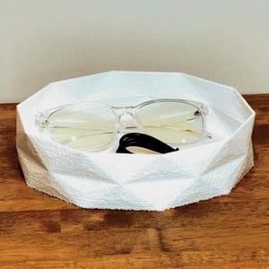 CATCH-ALL TRAY - Stackable Fuzzy
